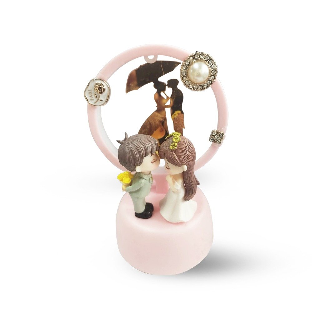 LED Love Figurine – A Heartfelt Gesture of Love thumbnail 4